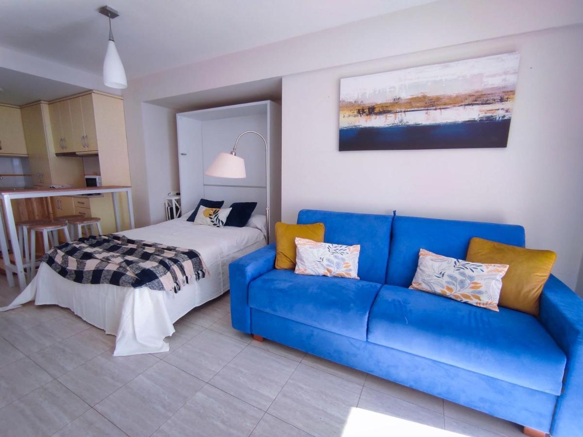 Currus Caballos Apartment *